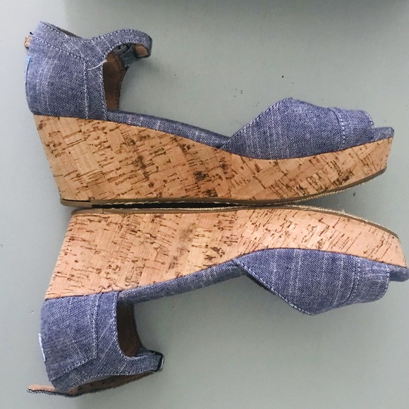 Toms Size 8.5 Chambray - Picture 4 of 7